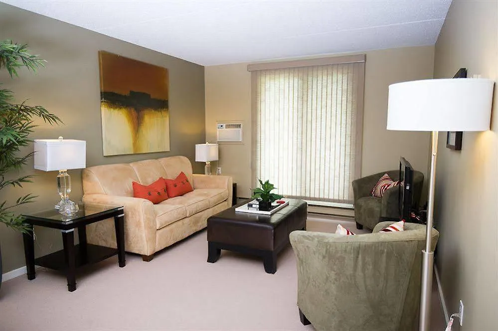 Winnipeg Executive Suites Polo Park Hotel