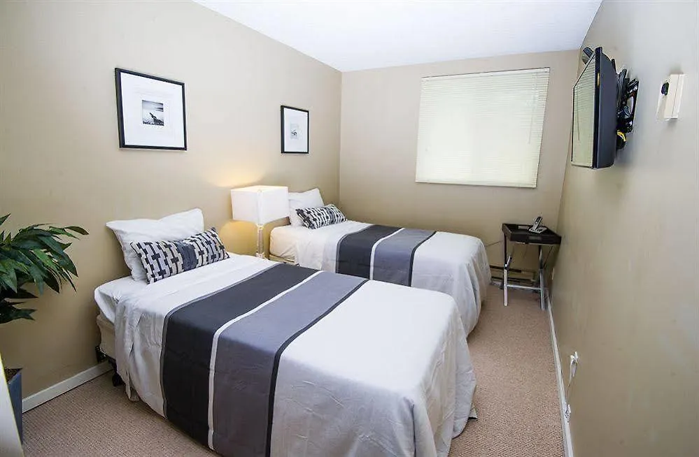 *** Hotel Winnipeg Executive Suites Polo Park Canada